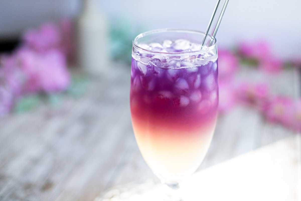 Butterfly Pea Jasmine Lime Iced Tea Recipe