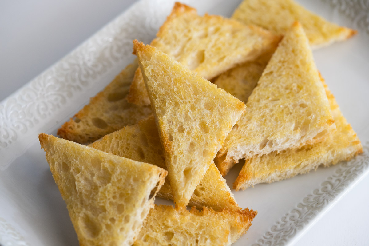 Toast Points with Caviar & Creme Fraiche Recipe 