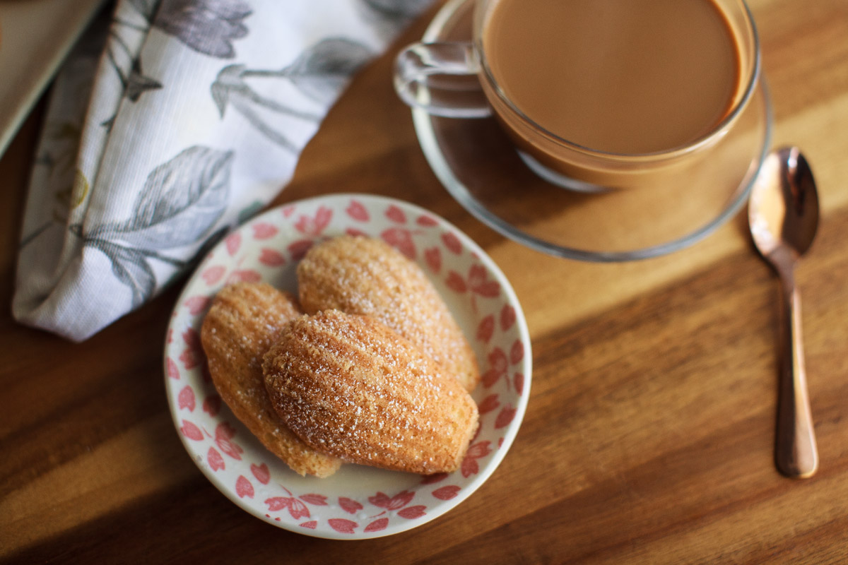 Classic Madeleines Recipe (les Madeleines de Commercy)