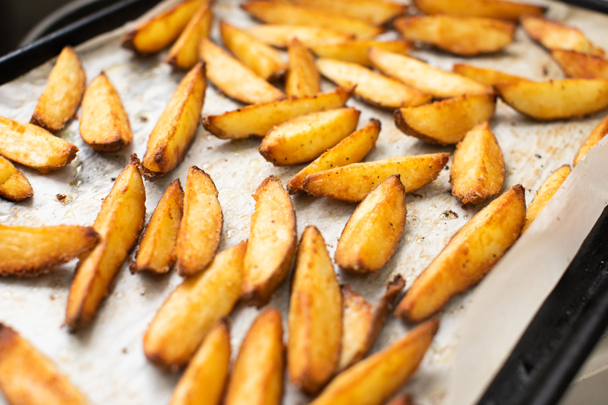 Extra Crispy Oven Roasted Potato Wedges Recipe