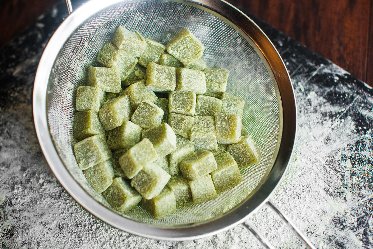 Instant Pot Matcha Mochi Recipe