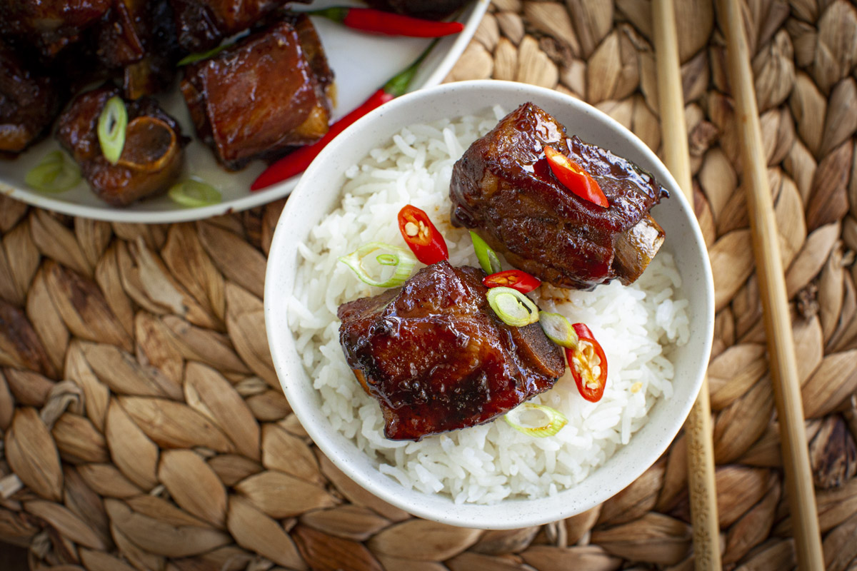 Instant Pot Vietnamese Caramelized Pork Spare Ribs Recipe (Sườn Ram Mặn)