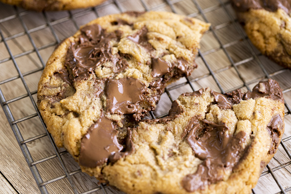 Jacques Torres’ BEST Chocolate Chip Cookies Recipe