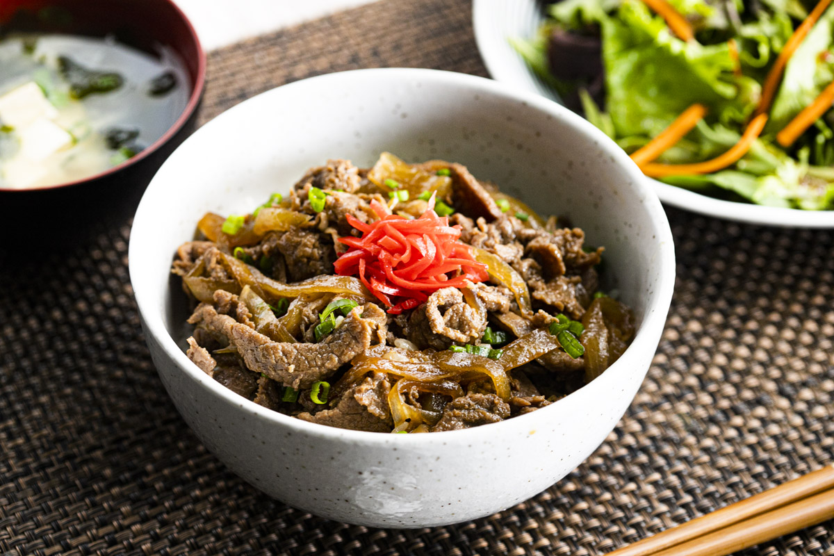 Japanese Beef Bowl Gyudon Recipe