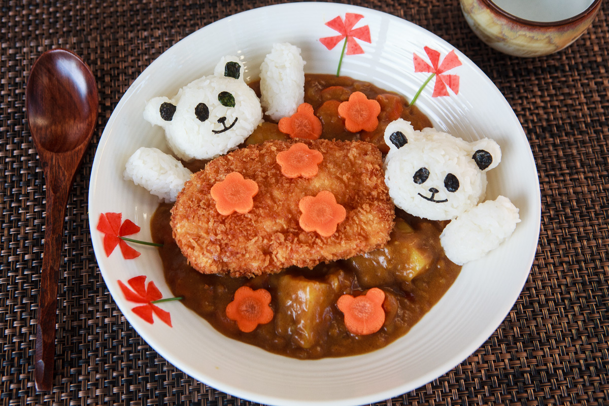 Japanese Chicken Katsu Curry Recipe with Panda Bear Onigiri