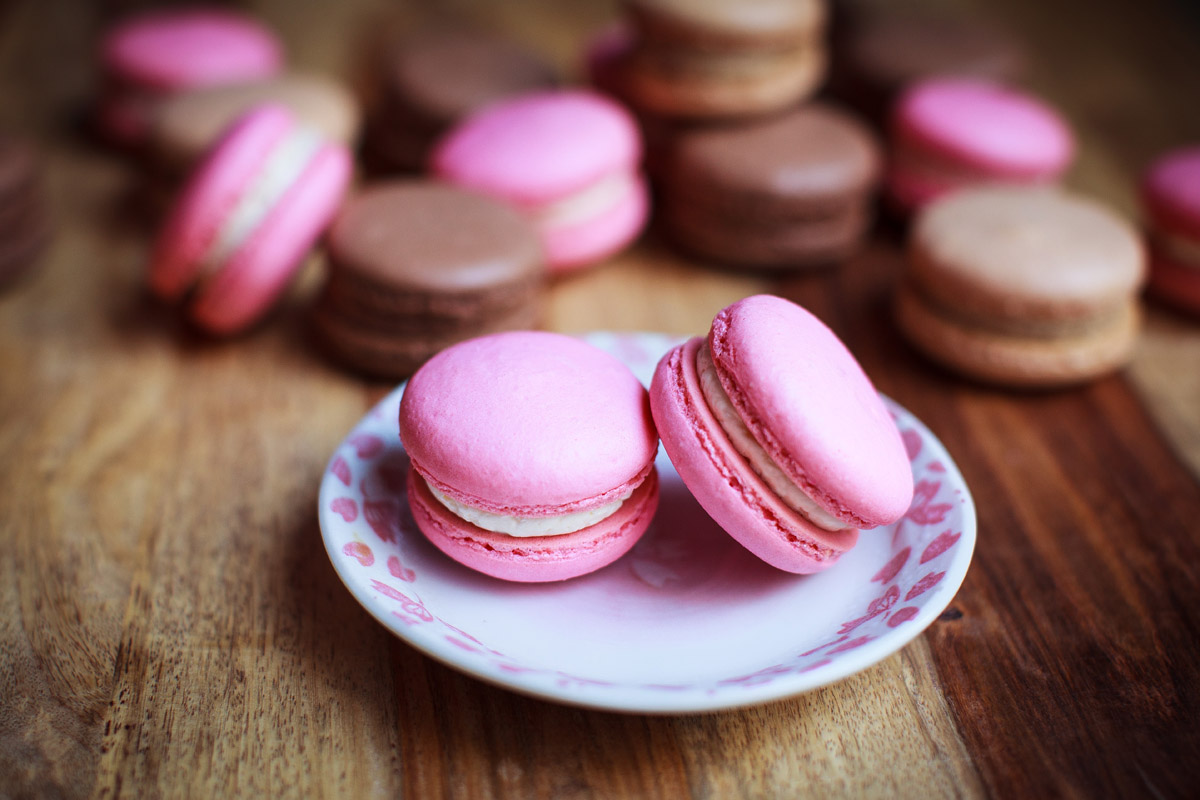 French Macaron Recipe (French Merengue Technique)