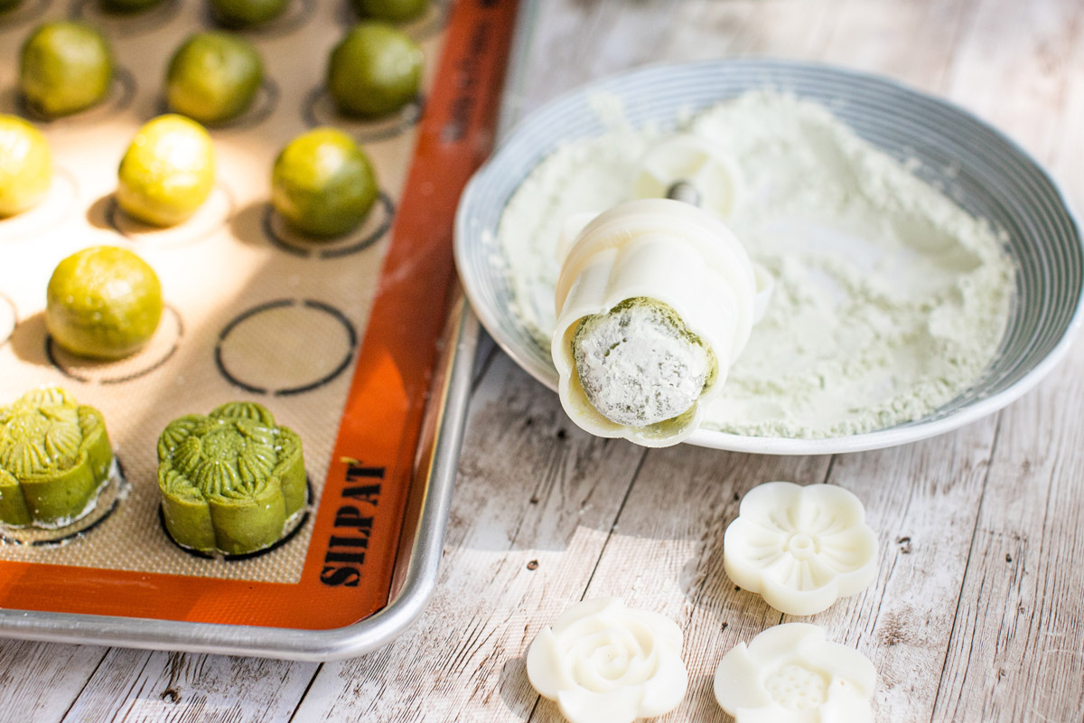 No-Bake Matcha Mooncakes Recipe