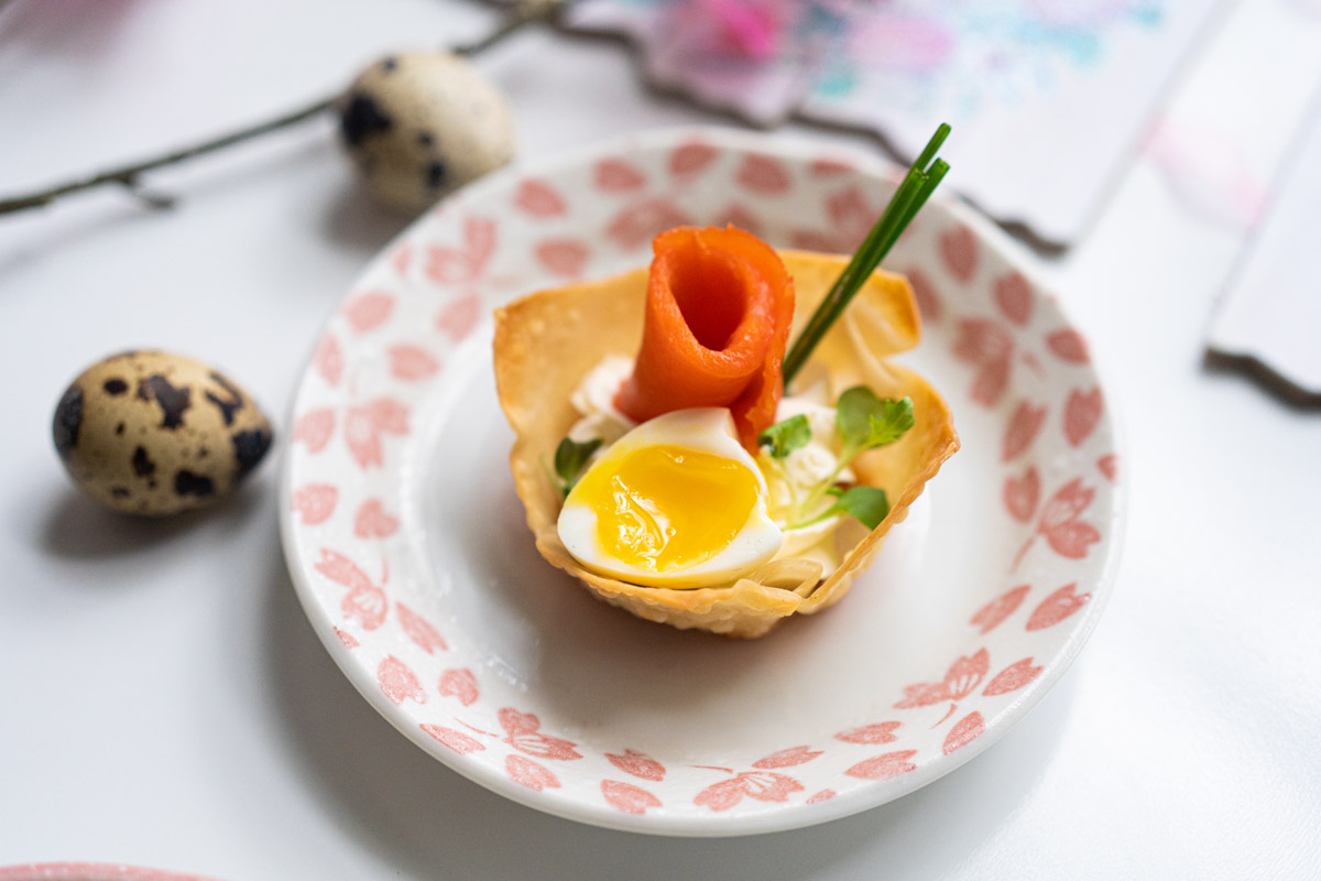 Smoked Salmon and Cream Cheese Wonton Cups Recipe with Soft Boiled Quail Egg