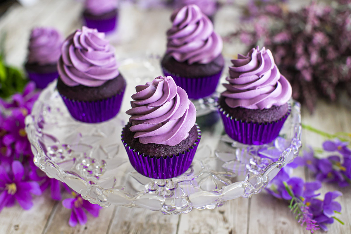 http://foodisafourletterword.com/wp-content/uploads/2021/09/Ube_Cupcakes_with_Ube_Buttercream_Recipe_closeup.jpg